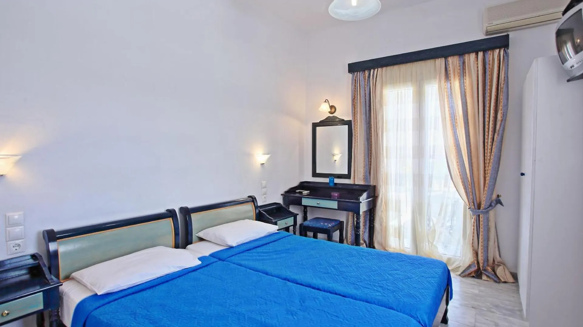Maganos Apartments Paraga