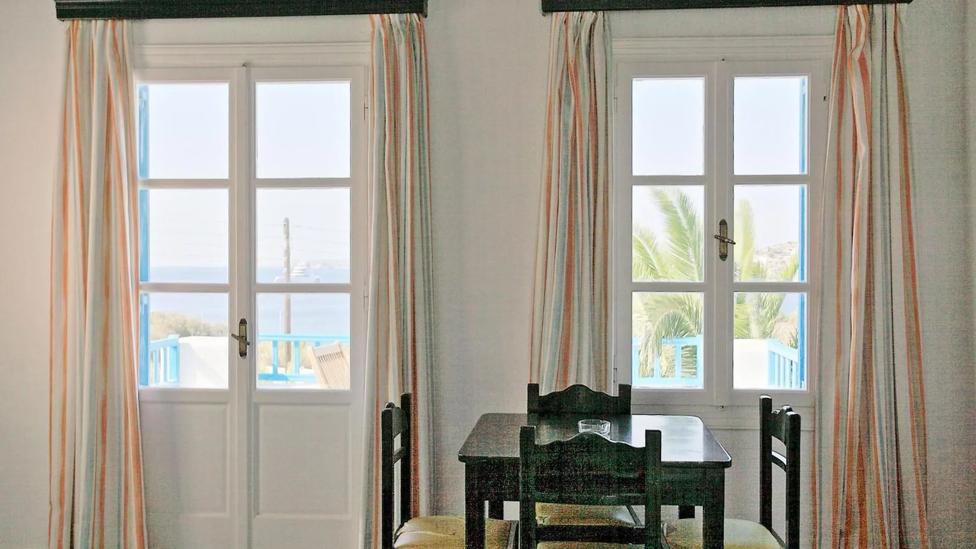 Maganos Apartments Paraga